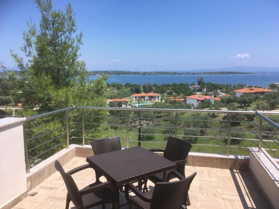 Thealos Rooms Vourvourou Exterior photo